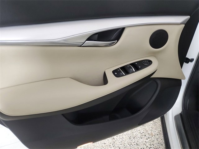 Used 2019 INFINITI QX50 Luxe w/ Navigation Package image 19