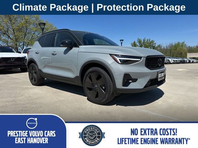 New 2026 Volvo XC40 B5 Ultra w/ Climate Package
