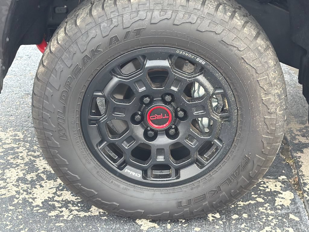 Used 2025 Toyota Tundra TRD Pro AWD/4WD image 11