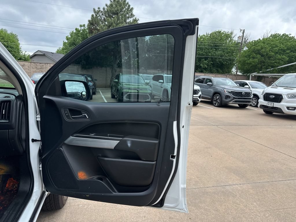 Used 2022 Chevrolet Colorado LT w/ Fleet Safety Package RWD image 14