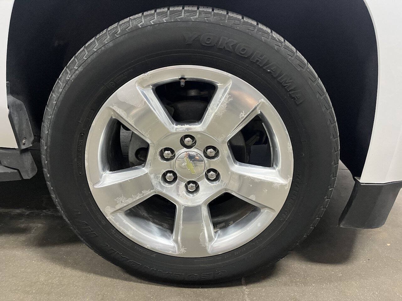Used 2015 Chevrolet Suburban LT AWD/4WD image 8