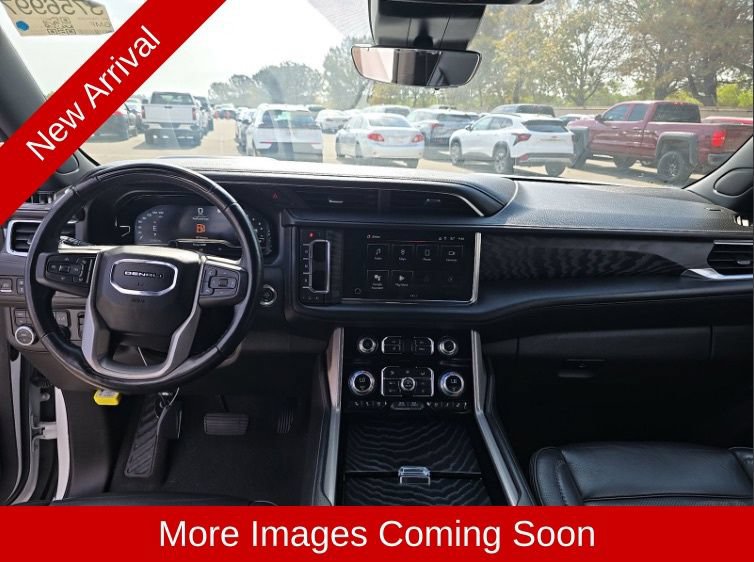 Used 2023 GMC Yukon XL Denali w/ Denali Reserve Package AWD/4WD image 11