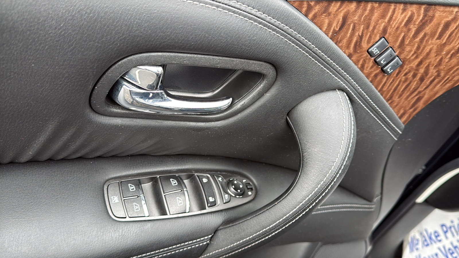 Used 2020 Nissan Armada SL image 7