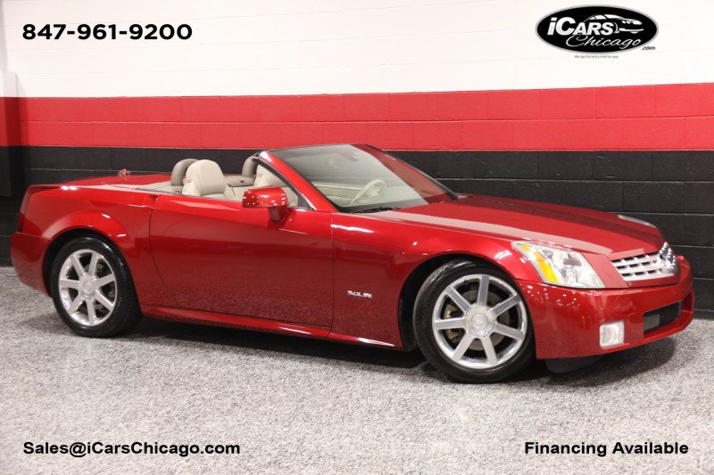 Used 2005 Cadillac XLR RWD image 1