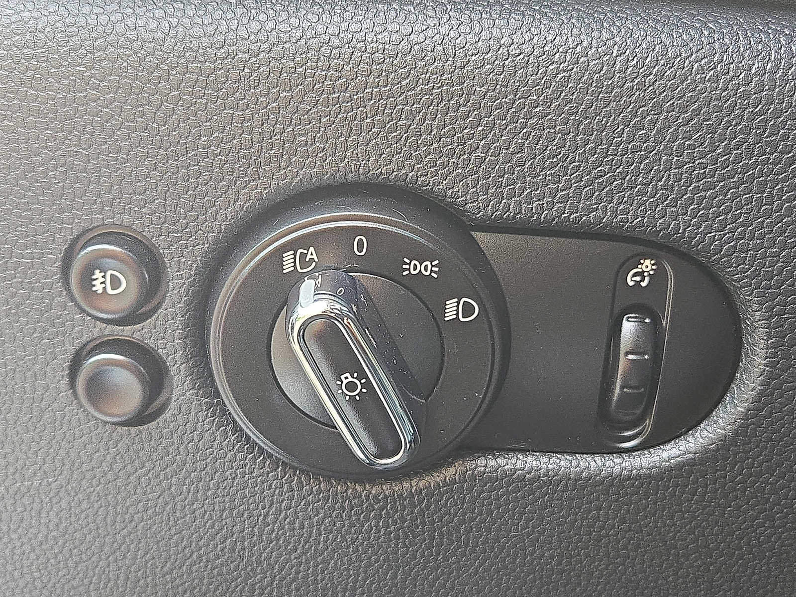 Used 2015 MINI Cooper S FWD image 20