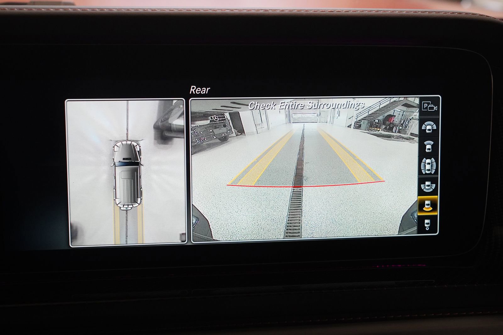 Certified 2024 Mercedes-Benz G 63 AMG AMG G 63 image 27