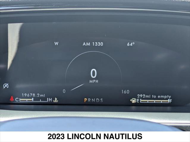 Used 2023 Lincoln Nautilus AWD w/ Premium Package image 15