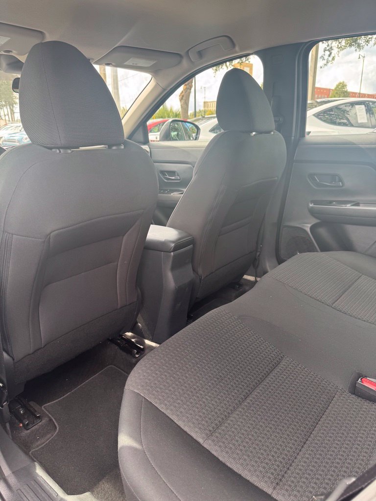 Used 2025 Nissan Kicks S FWD image 8