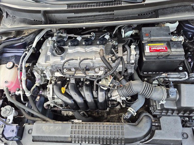 Used 2021 Toyota Corolla LE w/ Carpet Mat Package (TMS) FWD image 21