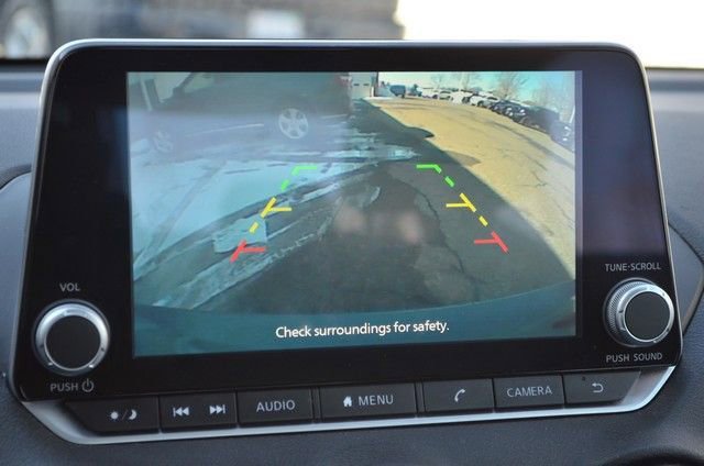 Used 2024 Nissan Sentra SV image 32