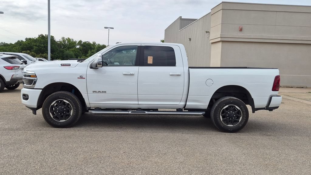Used 2025 RAM 2500 Laramie AWD/4WD image 5