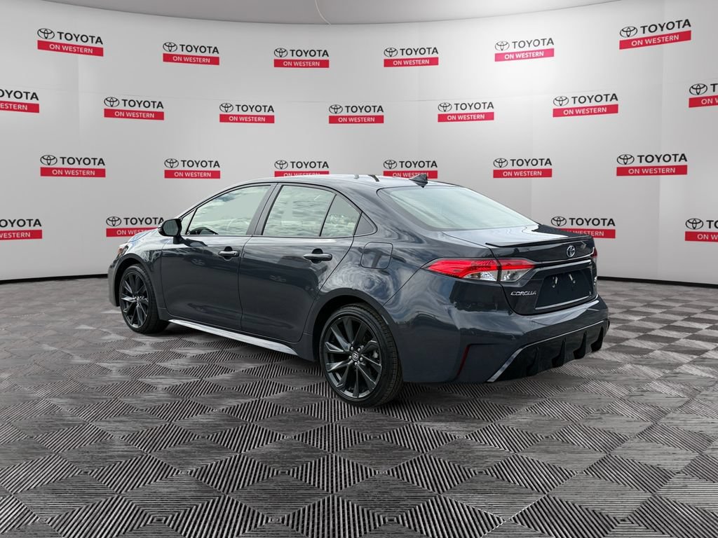 Certified 2025 Toyota Corolla SE FWD image 7