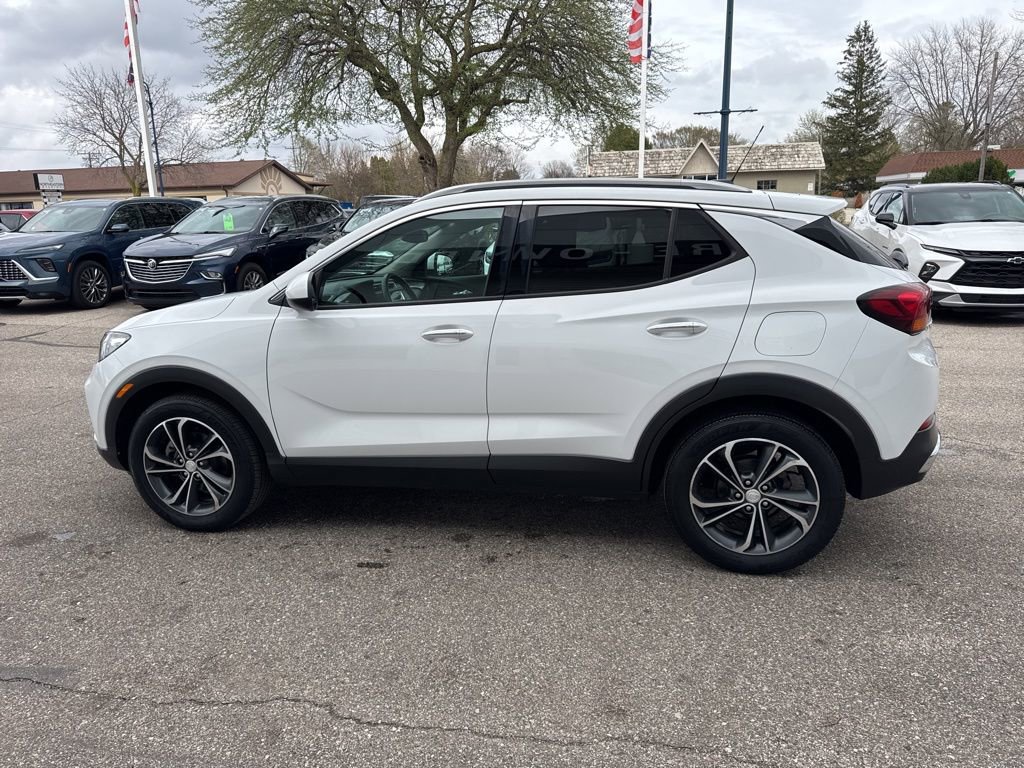 Certified 2020 Buick Encore GX Essence FWD image 8