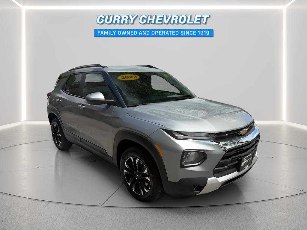 Used 2023 Chevrolet TrailBlazer LT AWD/4WD image 1