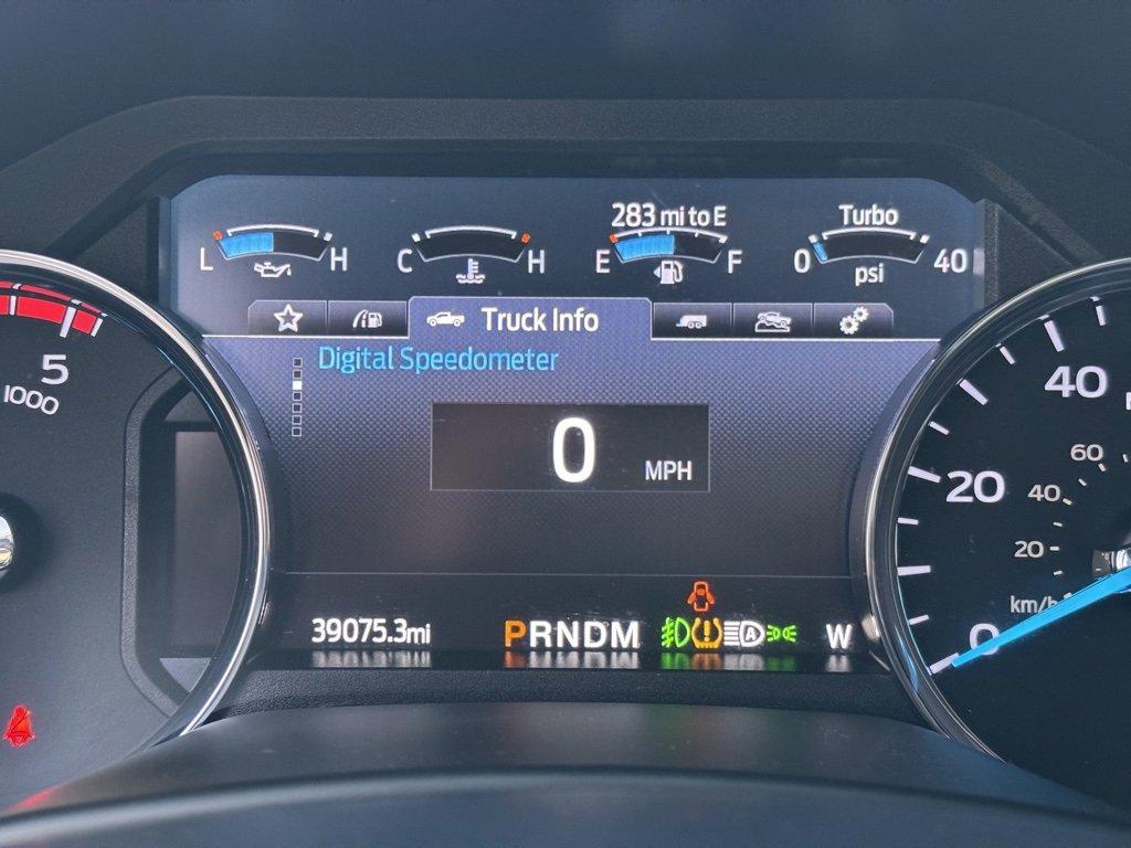 Used 2022 Ford F350 Lariat w/ Black Appearance Package image 33