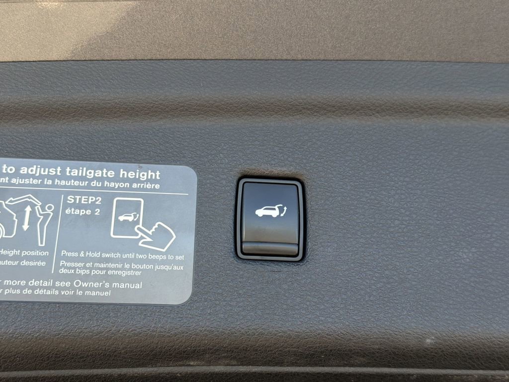 Used 2021 INFINITI QX50 Luxe w/ Cargo Package image 16