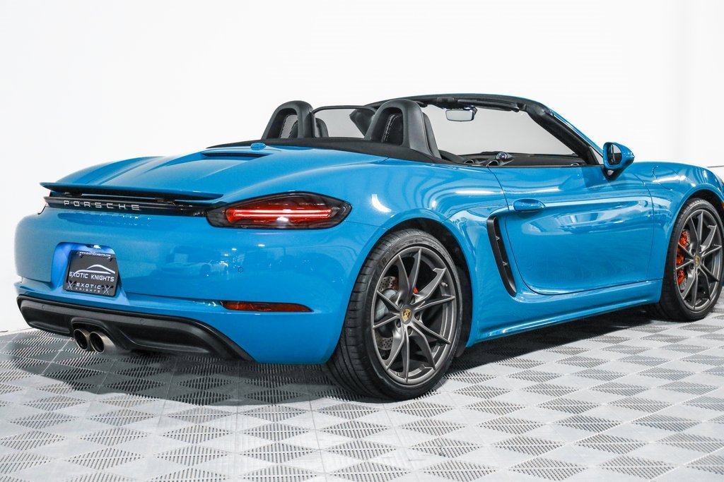 Used 2018 Porsche 718 Boxster S image 13