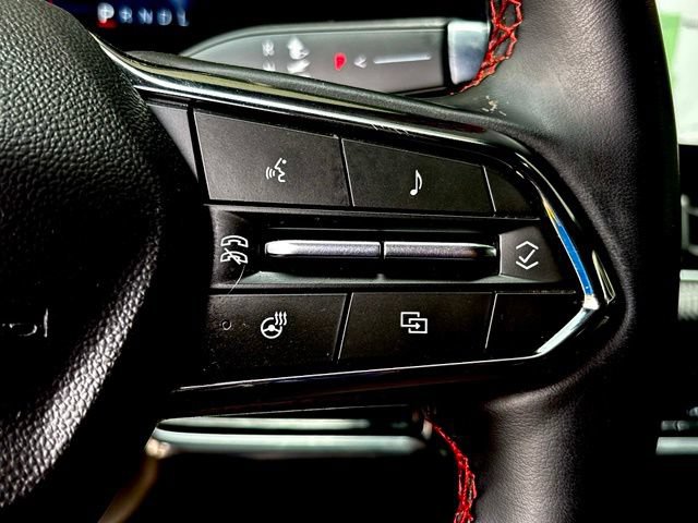 Used 2025 Chevrolet Equinox RS w/ Safety and Technology Package FWD image 22