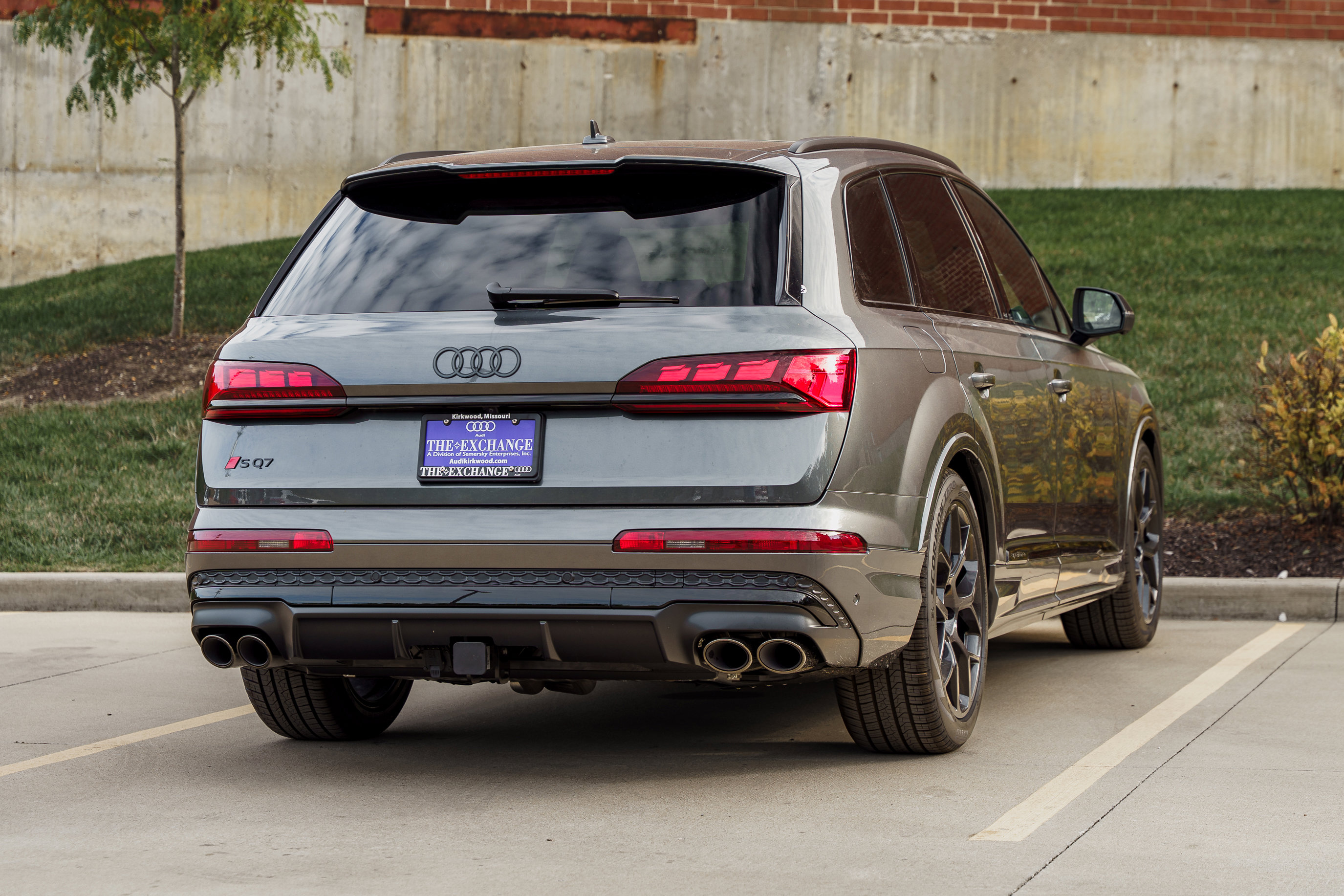 New 2026 Audi SQ7 Prestige image 4