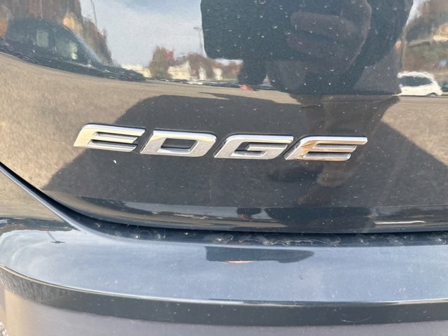 Used 2019 Ford Edge SEL w/ Equipment Group 201A image 14
