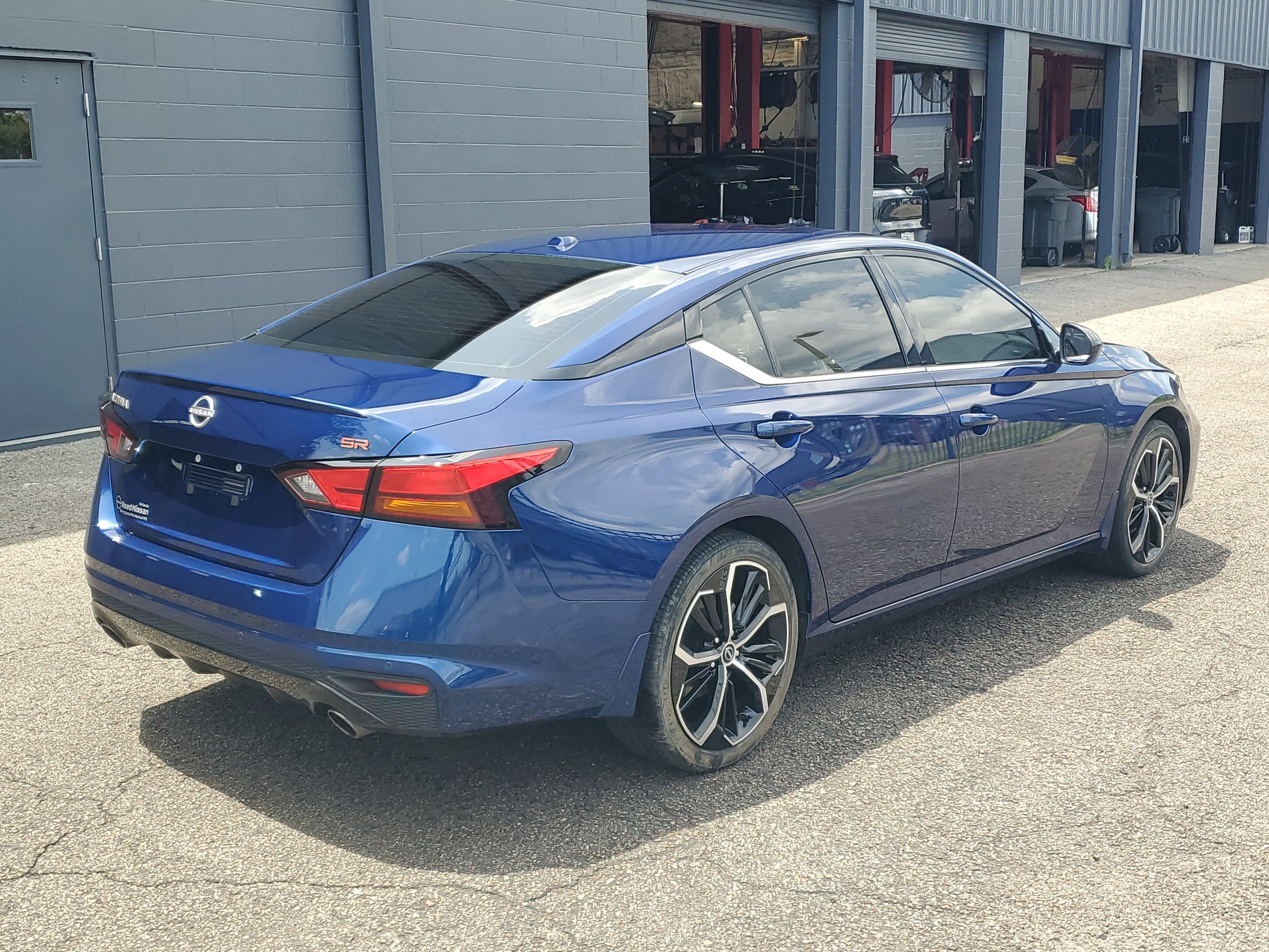 Certified 2024 Nissan Altima 2.5 SR FWD image 4