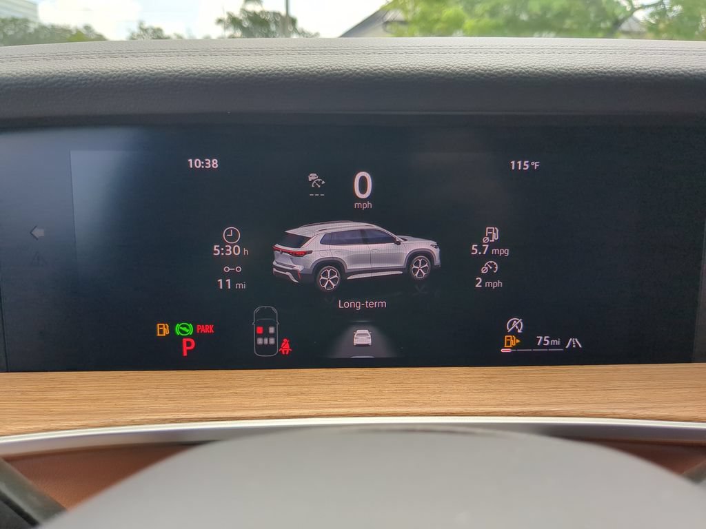 New 2026 Volkswagen Tiguan SEL R-Line AWD/4WD image 32
