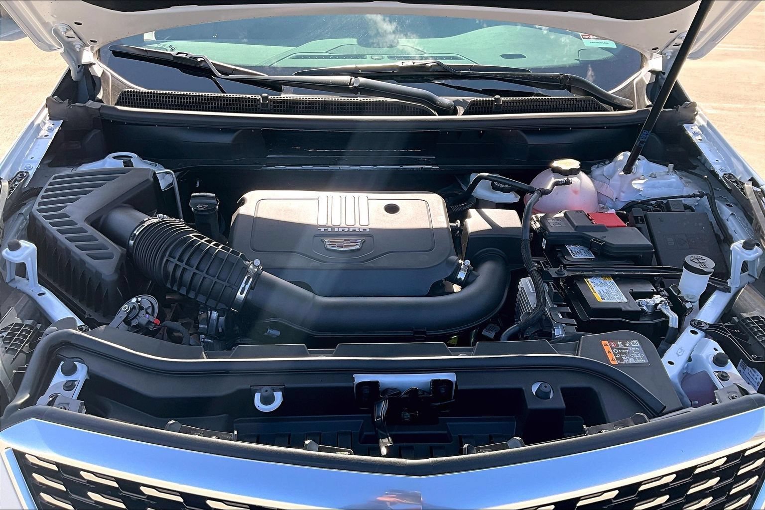 New 2026 Cadillac XT5 Luxury w/ LPO, Floor Liner Package FWD image 11