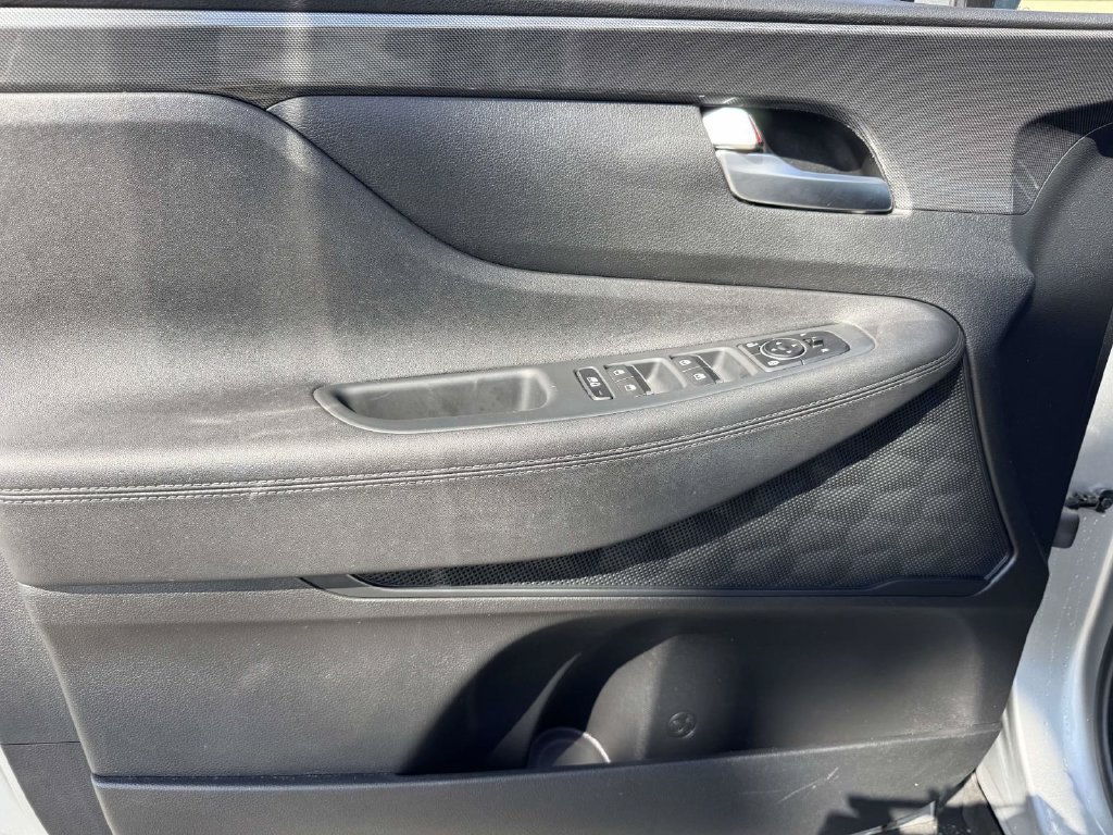 Used 2023 Hyundai Santa Fe SEL AWD/4WD image 17