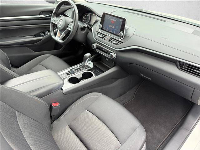 Used 2022 Nissan Altima 2.5 SV w/ SV Premium Package FWD image 26