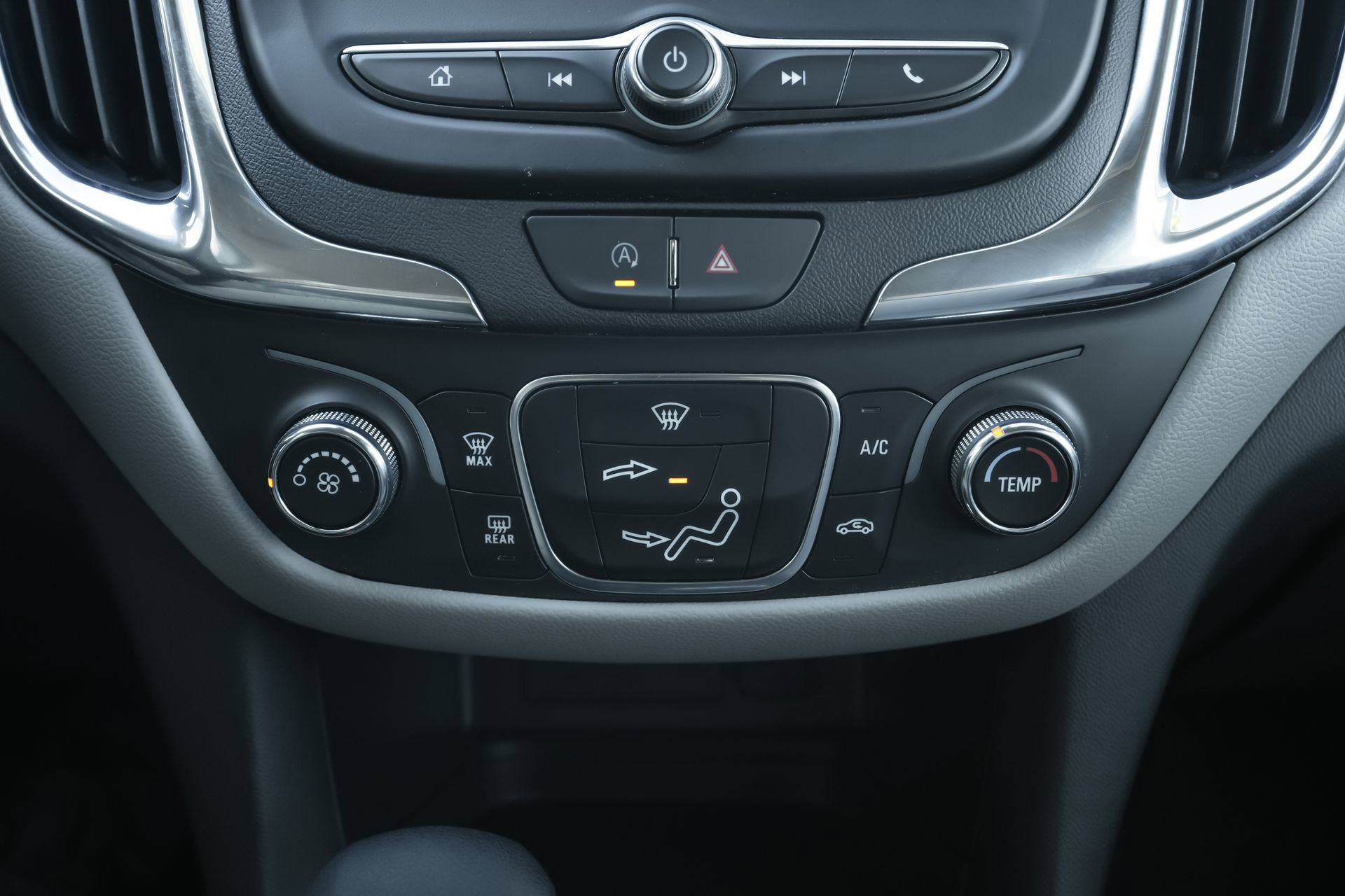 Used 2023 Chevrolet Equinox LS w/ LS Convenience Package image 15