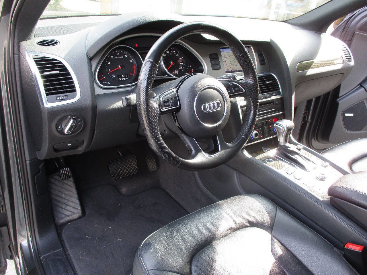 Used 2015 Audi Q7 3.0T S line Prestige w/ Sport Edition AWD/4WD image 18