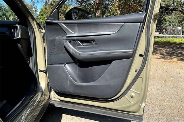 Certified 2025 MAZDA CX-70 3.3 Turbo S w/ Premium Package image 25