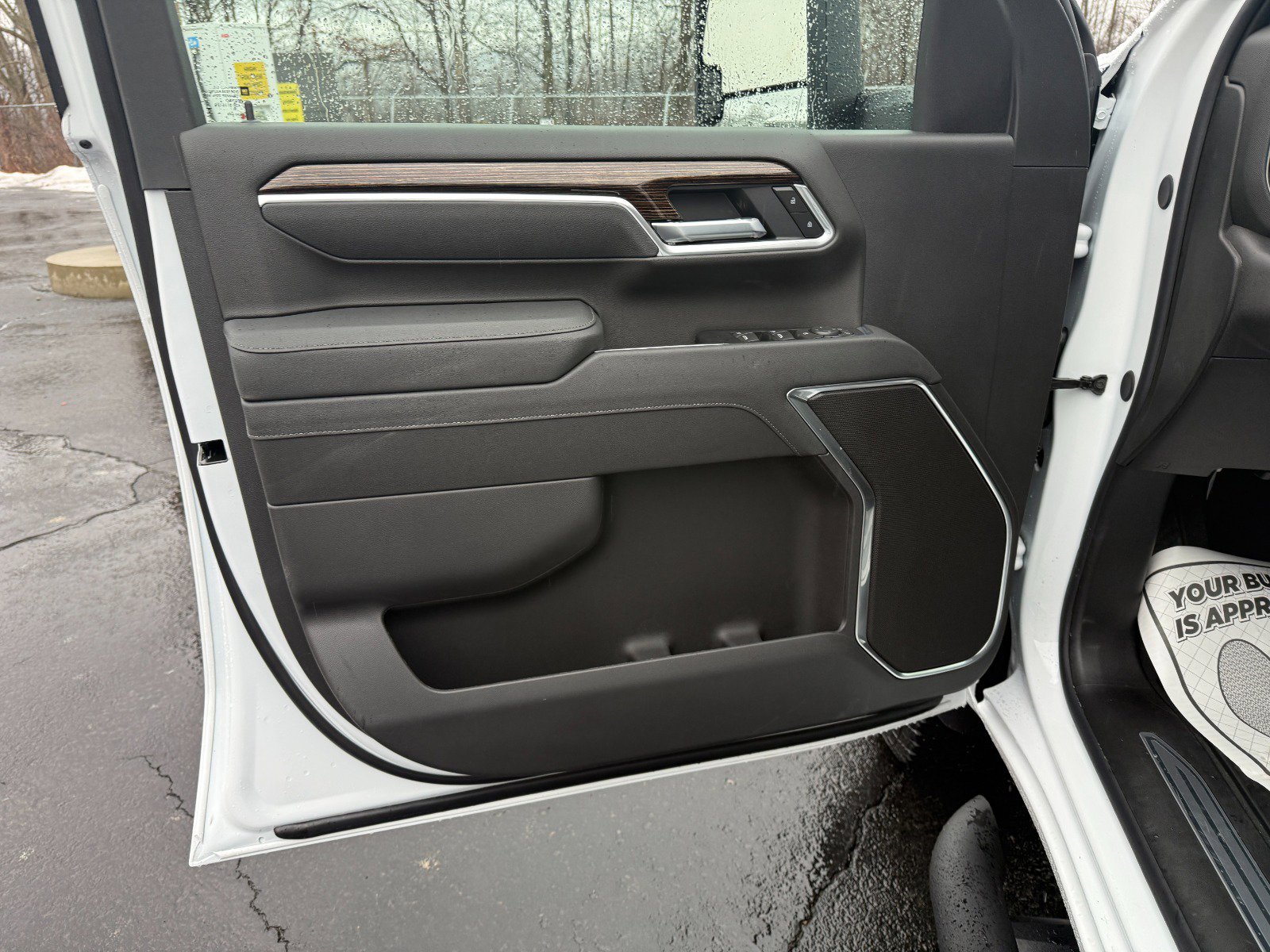 New 2026 GMC Sierra 3500 SLE w/ SLE Value Package image 15