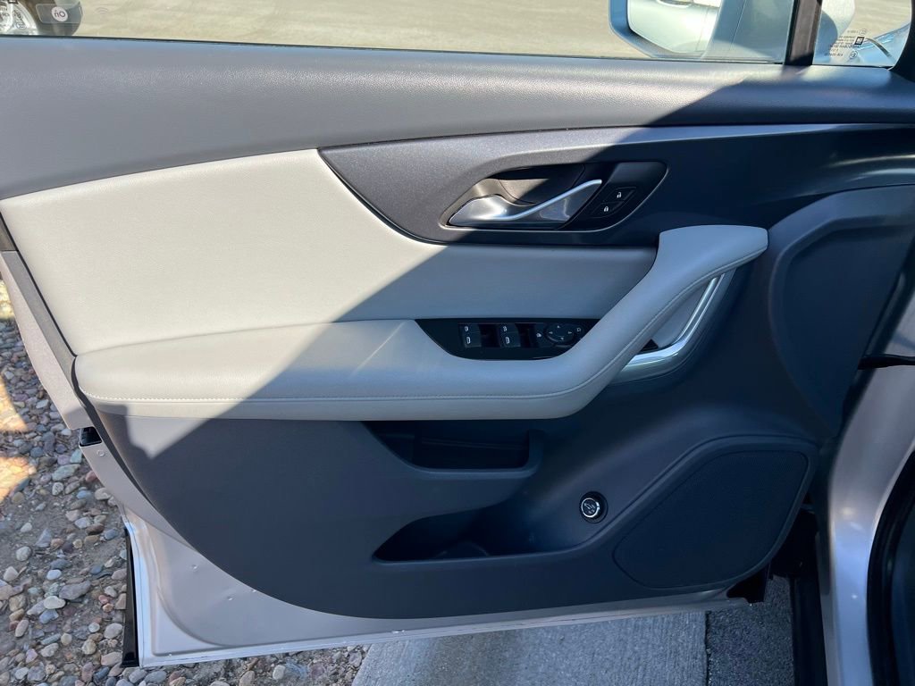 Used 2020 Chevrolet Blazer LT image 14