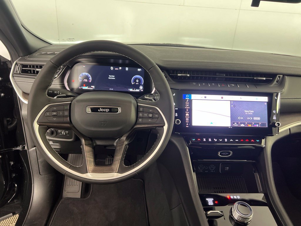New 2027 Jeep Grand Cherokee L 4WD image 15