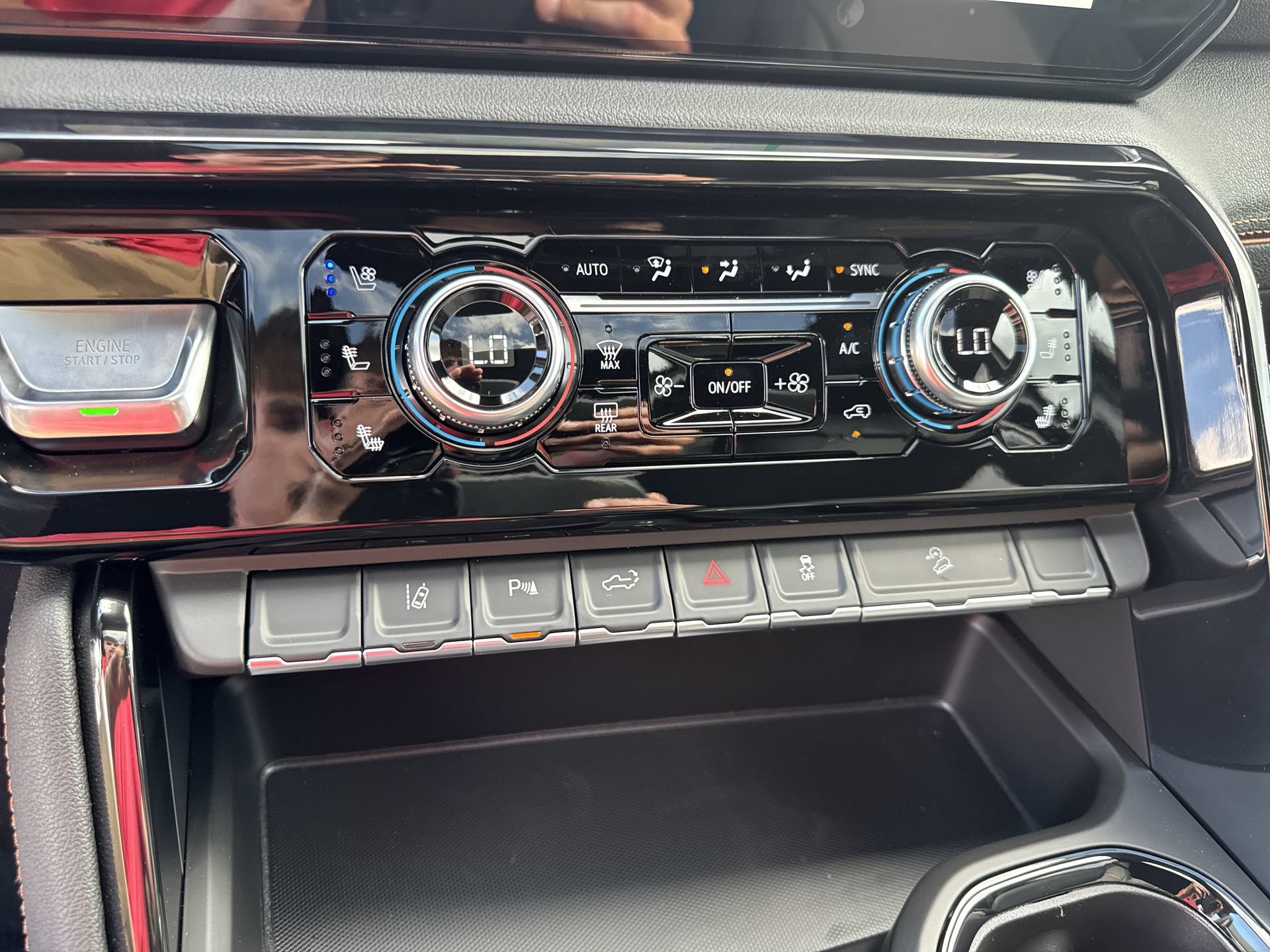 New 2026 GMC Sierra 2500 AT4 w/ AT4 Premium Plus Package AWD/4WD image 17