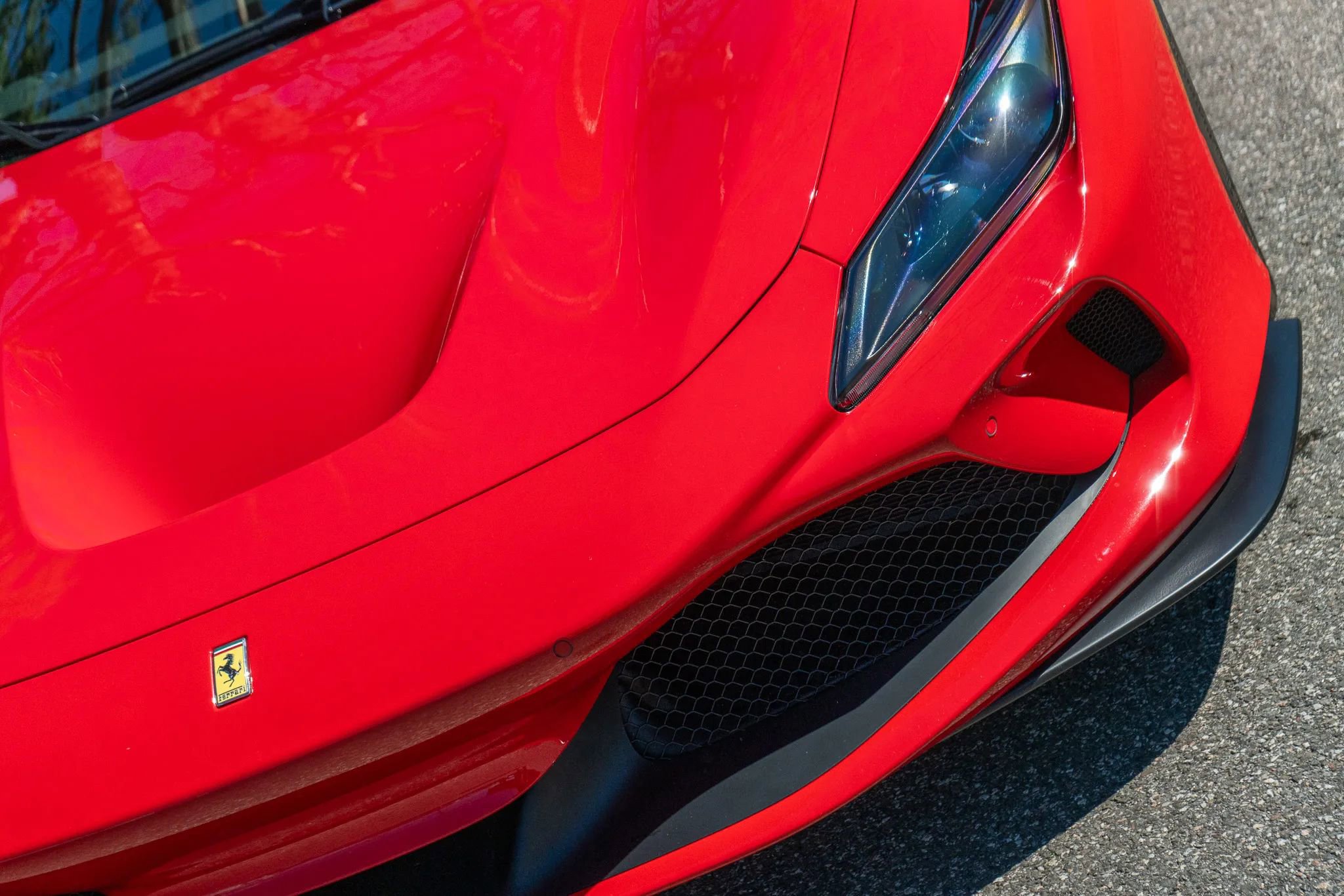 Used 2020 Ferrari F8 Tributo Tributo Coupe 2D image 14