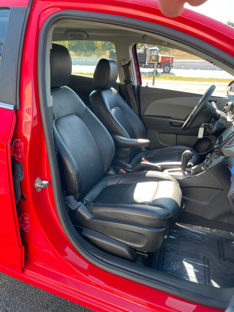 Used 2015 Chevrolet Sonic LTZ FWD image 24