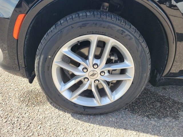 Used 2023 Dodge Durango GT image 28