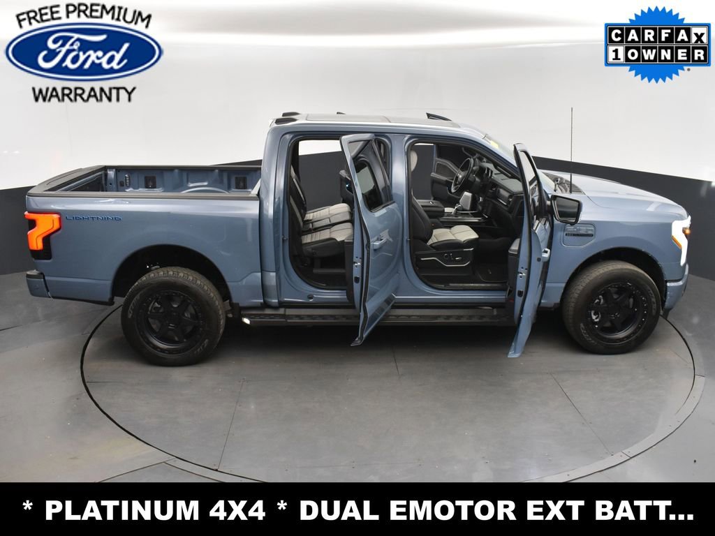 Used 2023 Ford F150 Lightning Platinum image 31
