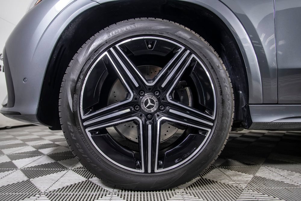 Used 2025 Mercedes-Benz GLE 580 4MATIC image 40
