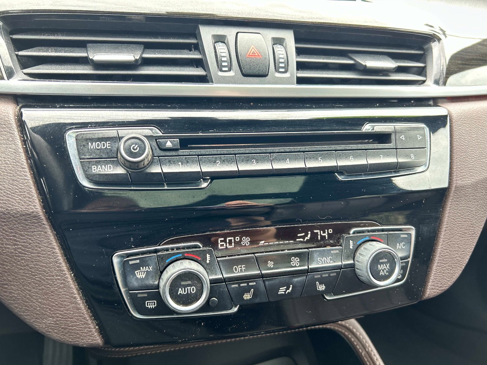 Used 2018 BMW X1 xDrive28i w/ Convenience Package AWD/4WD image 32