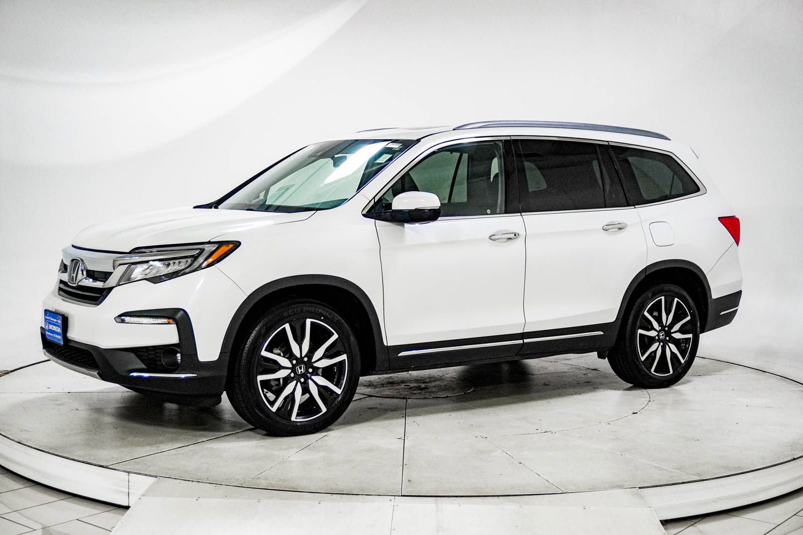 Used 2021 Honda Pilot Elite image 4