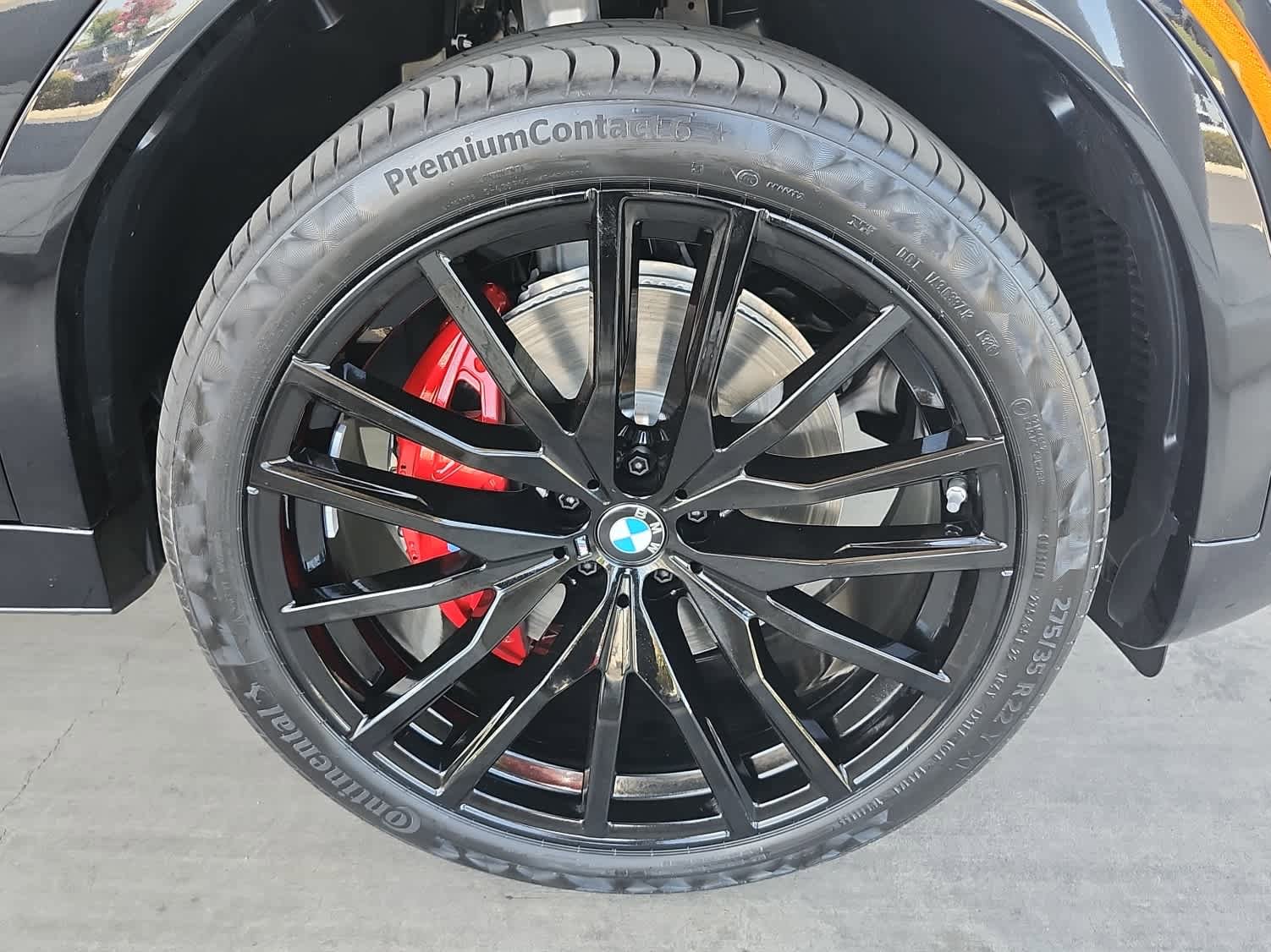 New 2027 BMW X6 xDrive40i w/ Climate Comfort Package AWD/4WD image 8