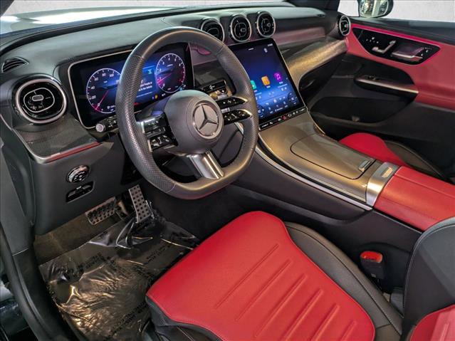 Certified 2025 Mercedes-Benz GLC 300 image 9