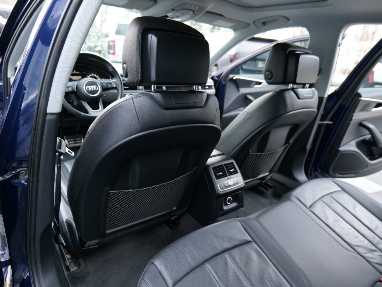 Used 2019 Audi A4 2.0T Premium image 46