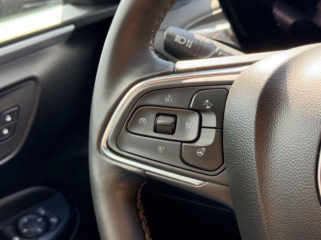 Used 2024 Buick Envista Preferred w/ Convenience I Package FWD image 11