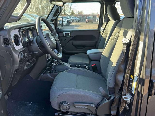 New 2026 Jeep Gladiator Sport AWD/4WD image 10