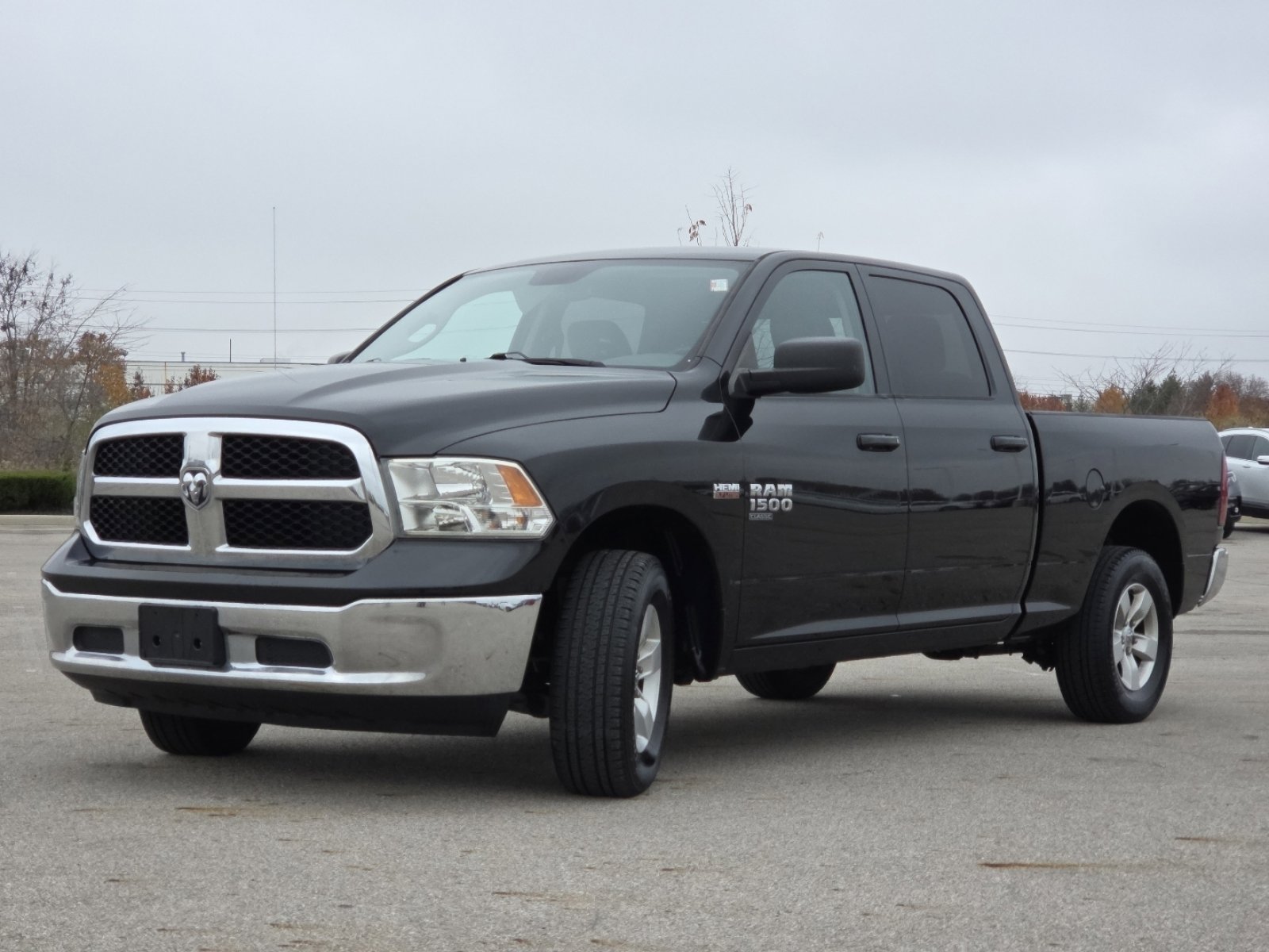 Used 2019 RAM 1500 Classic SLT image 13