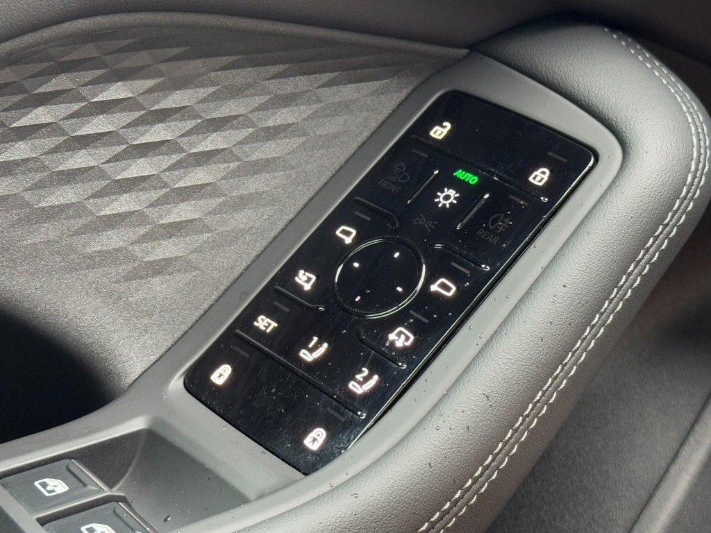 Used 2025 Audi A5 2.0T Premium w/ Convenience Package image 16
